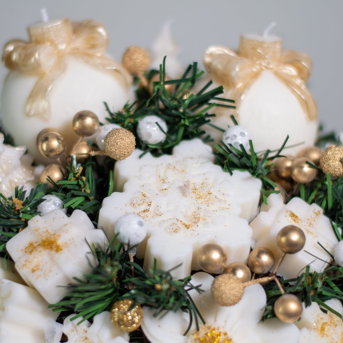 Luz Candles Au - Handmade candle bouquets, personalised candles and unique gifts - Christmas Candle Bouquet – Golden Christmas