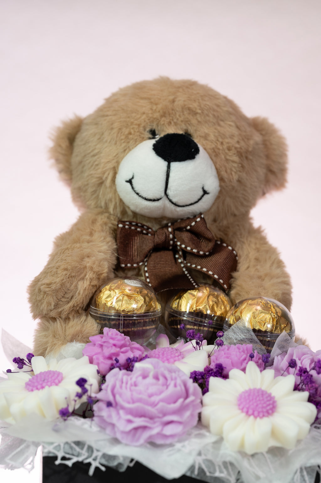 Luz Candles Au - Soft Love Candle Bouquet – Brown Teddy Bear - front view 2